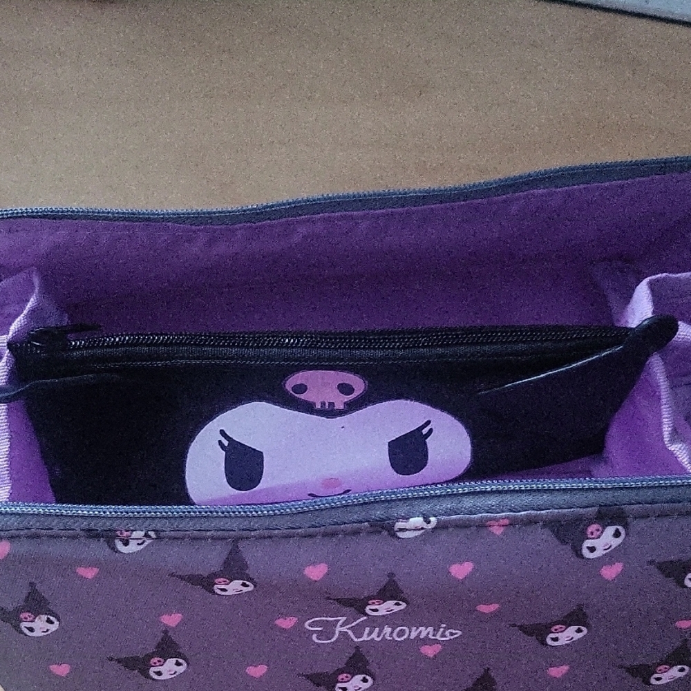 Sanrio Kuromi Make-up Bag - Picture 2 of 4
